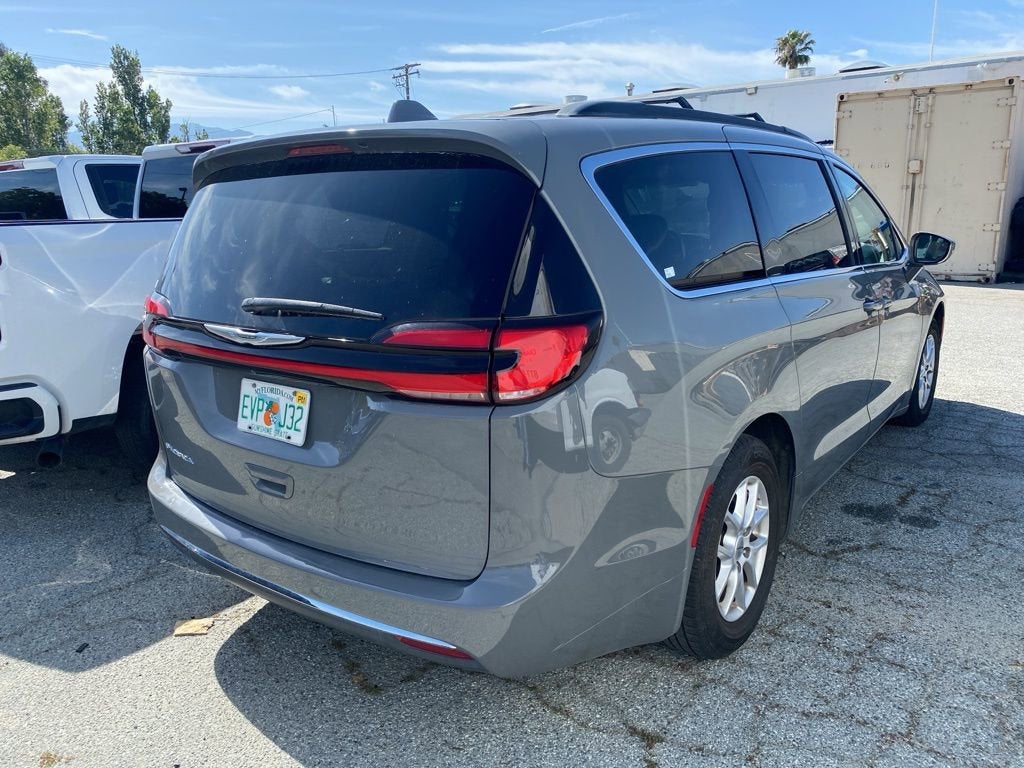 2022 Chrysler Pacifica Touring L