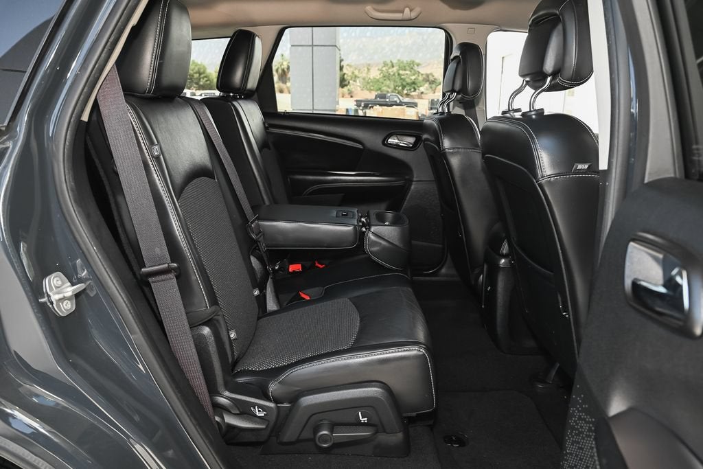 2018 Dodge Journey Crossroad