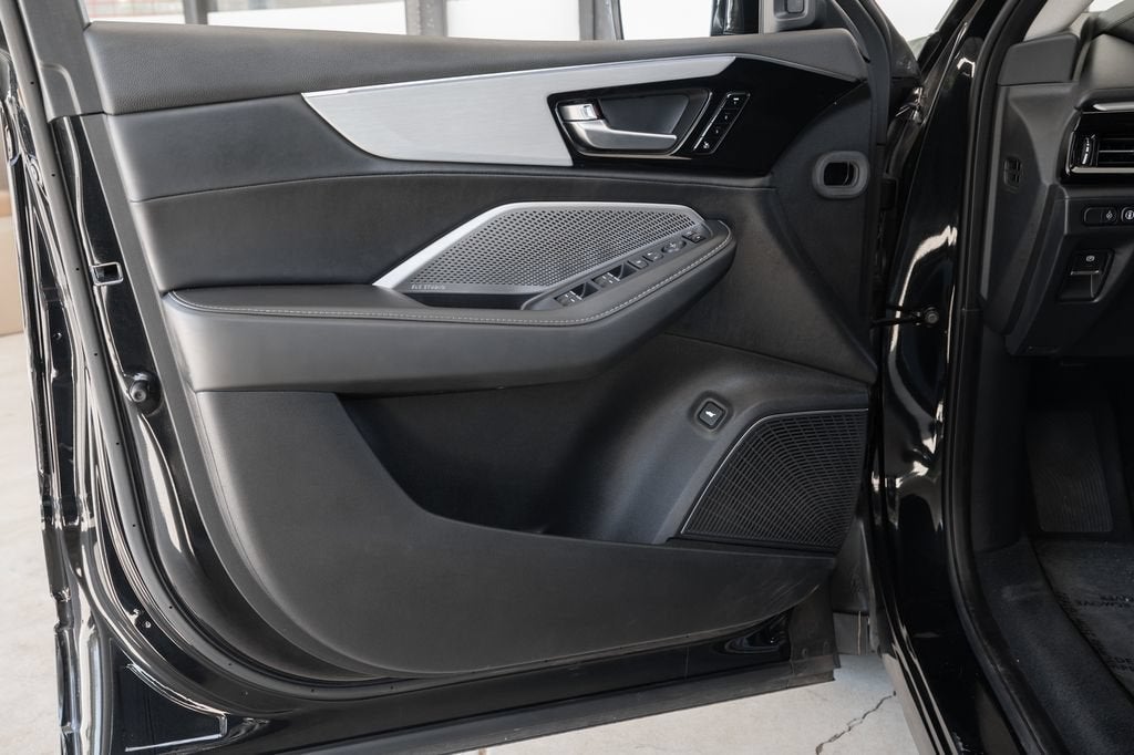 2024 Acura MDX w/Technology Package