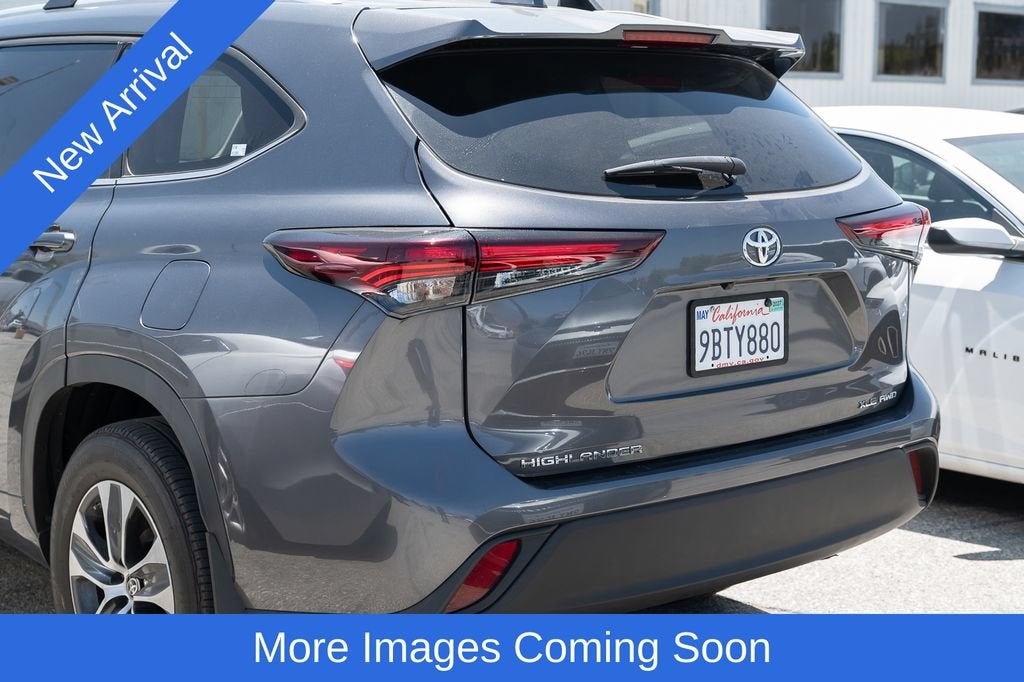 2024 Toyota Highlander LE