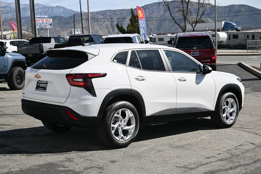 2026 Chevrolet Trax LS