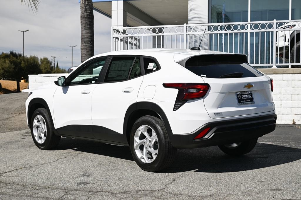 2026 Chevrolet Trax LS