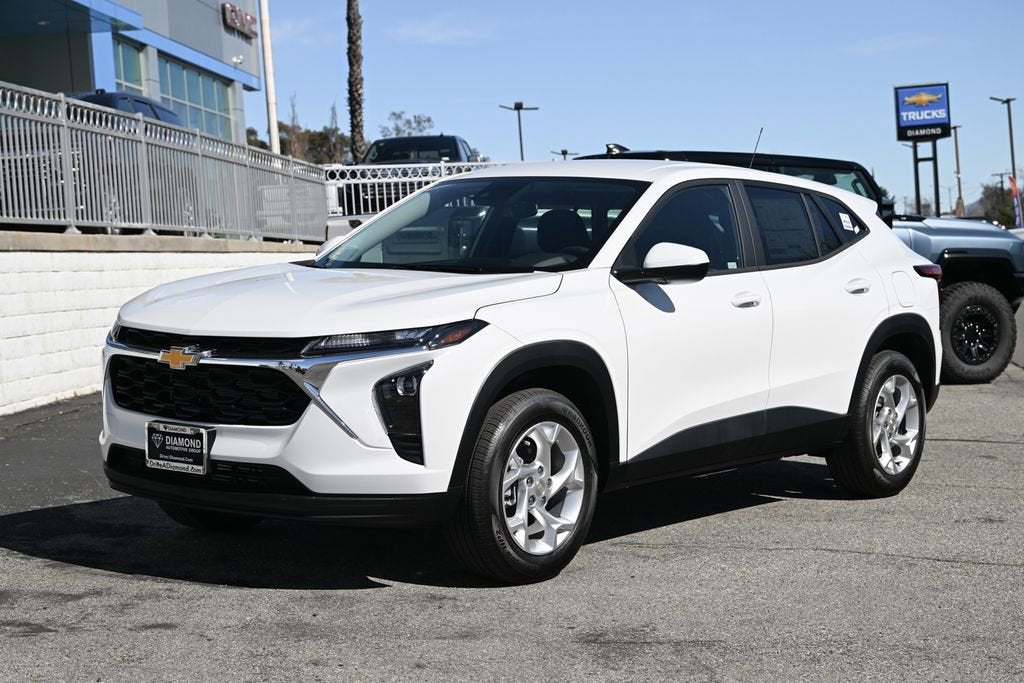 2026 Chevrolet Trax LS