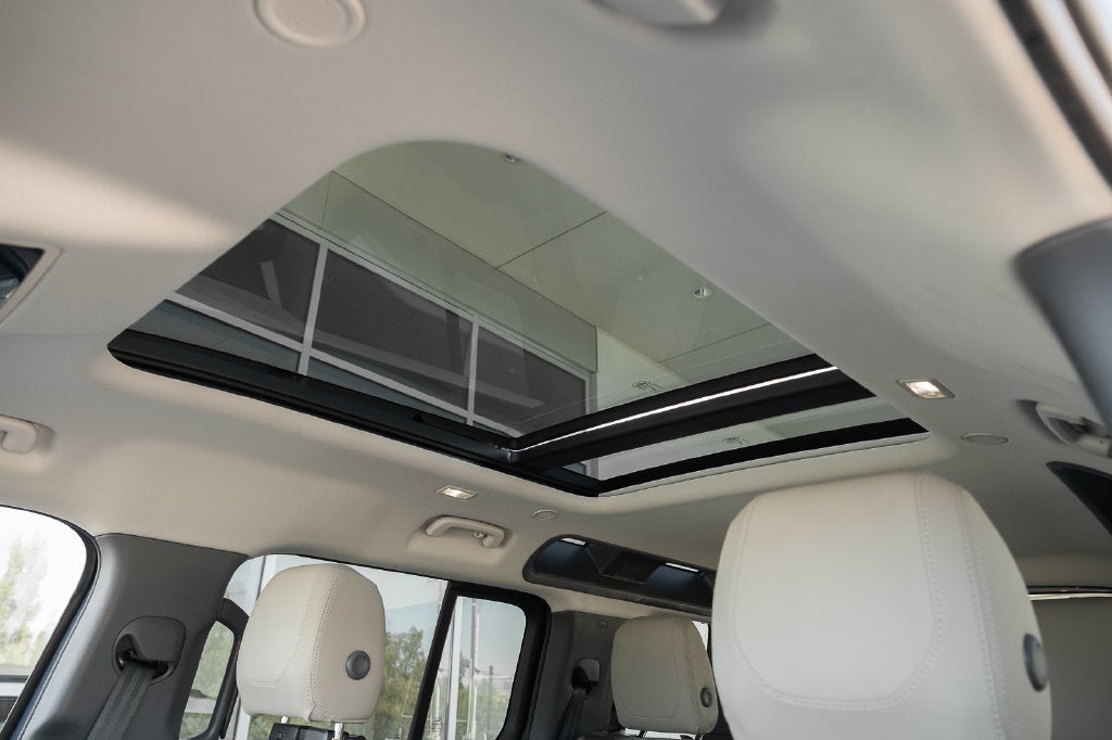 2023 Land Rover Defender S
