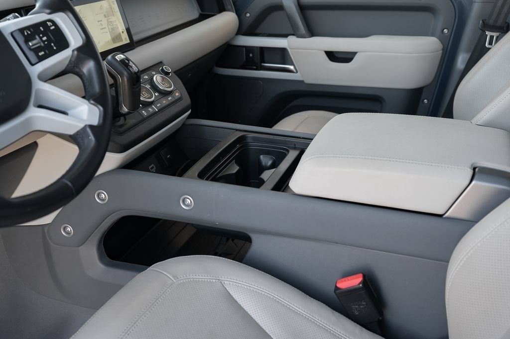 2023 Land Rover Defender S