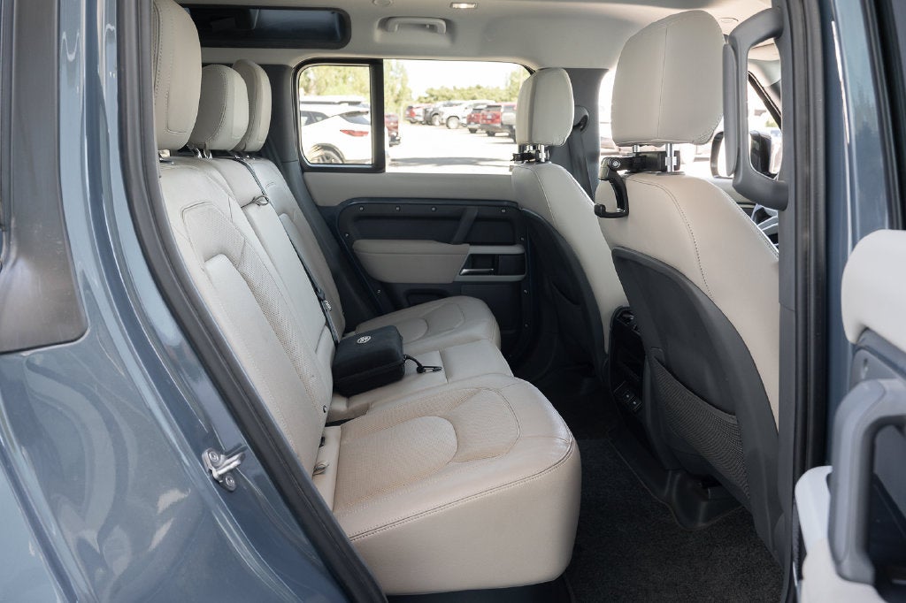 2023 Land Rover Defender S