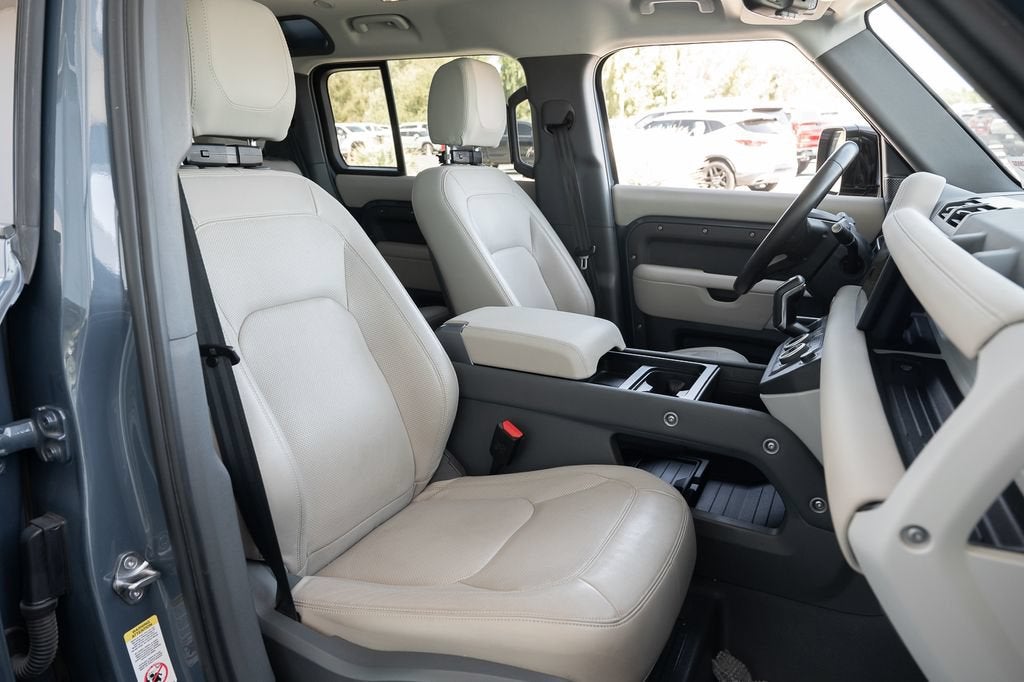 2023 Land Rover Defender S