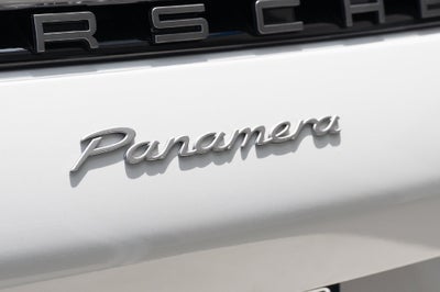 2023 Porsche Panamera Base
