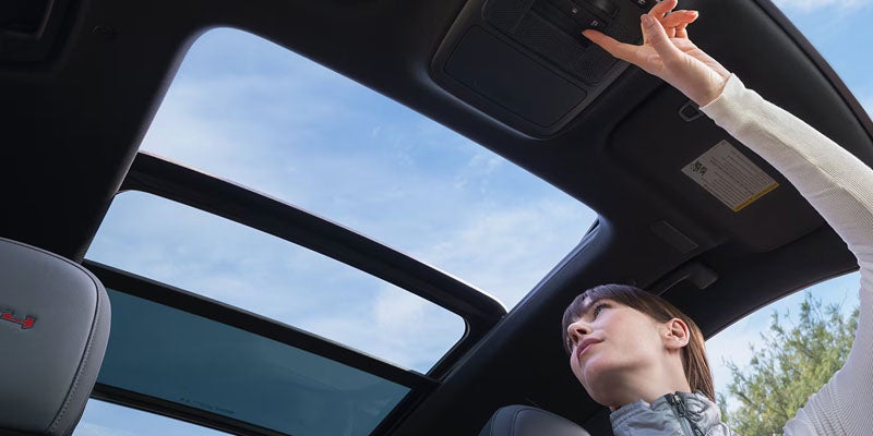 2026 GMC Acadia panoramic sunroof